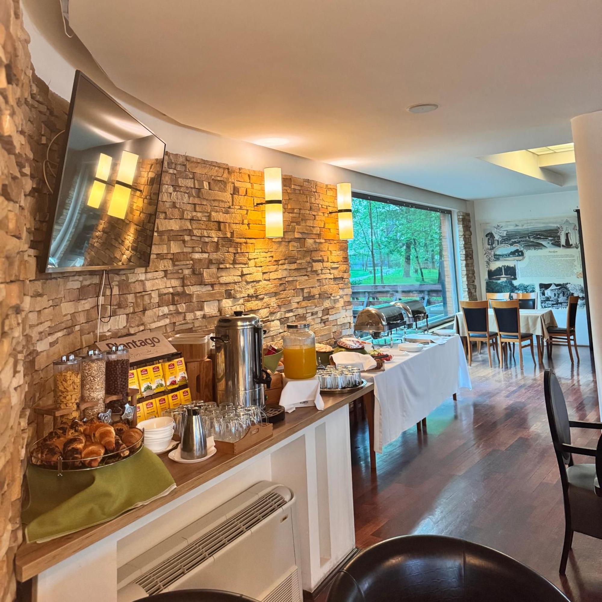 Hotel Paviljon Bihać Zewnętrze zdjęcie