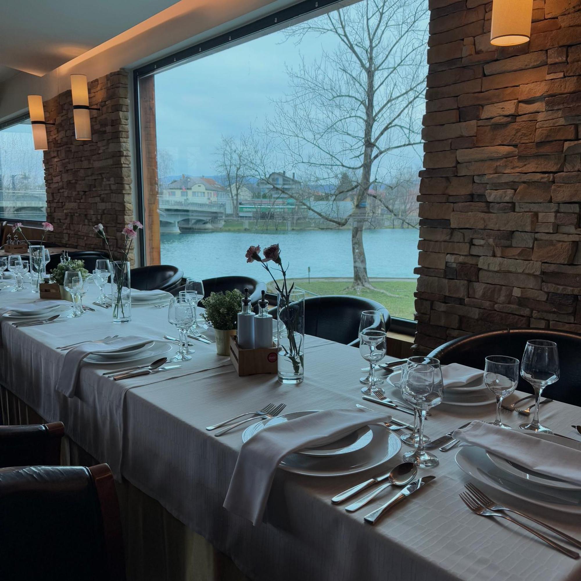 Hotel Paviljon Bihać Zewnętrze zdjęcie
